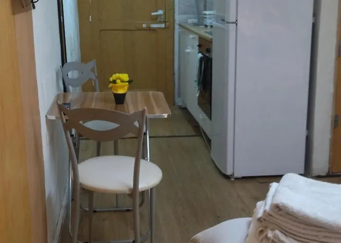 Arch House Nocleg ze śniadaniem Bari